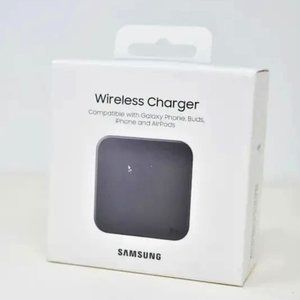 Samsung Wireless Charger Pad-Brand New in sealed box.